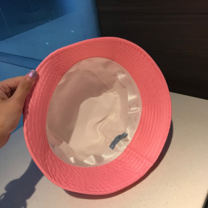 Luxury Womens Hats Prada Pink Nylon Bucket Hat A190PP100 AA148237