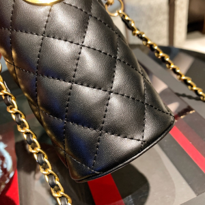 Luxury Womens Accessories Chanel Lambskin Quilted Water Bottle Black A62PP280 AA148359