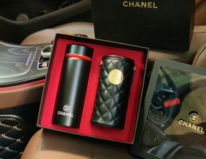 Luxury Womens Accessories Chanel Lambskin Quilted Water Bottle Black A62PP280 AA148359