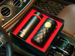 Luxury Womens Accessories Chanel Lambskin Quilted Water Bottle Black A62PP280 AA148359