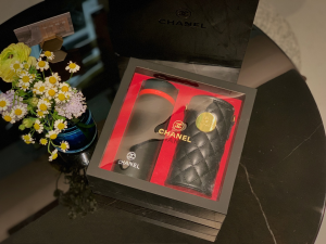 Luxury Womens Accessories Chanel Lambskin Quilted Water Bottle Black A62PP280 AA148359