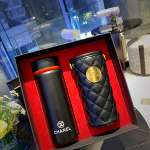 Luxury Womens Accessories Chanel Lambskin Quilted Water Bottle Black A62PP280 AA148359