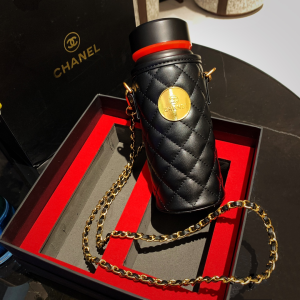 Luxury Womens Accessories Chanel Lambskin Quilted Water Bottle Black A62PP280 AA148359