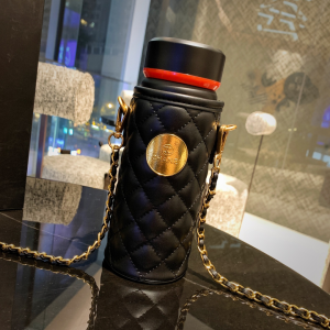Luxury Womens Accessories Chanel Lambskin Quilted Water Bottle Black A62PP280 AA148359