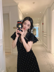 Luxury Womens Accessories Chanel Lambskin Quilted Water Bottle Black A62PP280 AA148359