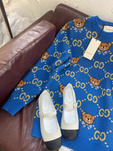 Luxury Womens Clothing Gucci Wool Teddy Bear Sweaters SML A40PP480 AA148352