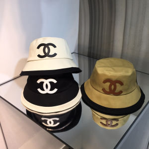 Luxury Womens Hats Chanel Vintage CC Logo Canvas Bucket Hat in Khaki A144PP70 AA148526