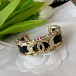 Luxury Womens Jewelry Chanel Gold CC Logo Chain Bracelet A152PP180 AA148865