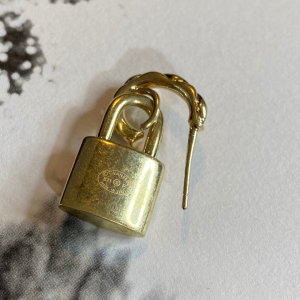 Luxury Womens Jewelry Chanel Gold Lock Drop Earrings A152PP120 AA148868