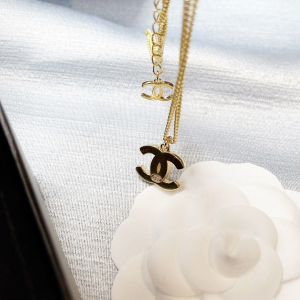 Luxury Womens Jewelry Chanel Pearls CC Logo Pendant Necklace A152PP120 AA148862