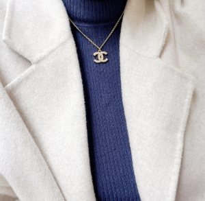 Luxury Womens Jewelry Chanel Pearls CC Logo Pendant Necklace A152PP120 AA148862