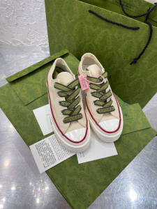 Converse x Gucci Chuck Taylor All Star 70 Low Top Sneakers Beige Converse x Gucci Chuck Taylor All Star 70 Low Top Sneakers Beige