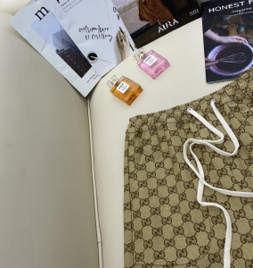 Luxury Womens Clothing Gucci GG Canvas Shorts Beige SML A198PP380 AA149008