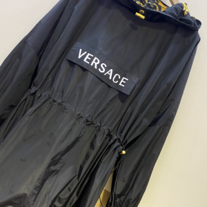 Luxury Womens Clothing Versace Logo Dress Black SML A198PP780 AA149006