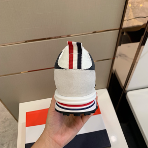 Luxury Mens Shoes Thom Browne Tech Runner Sneaker In Black 38 To 45 A136PP470 AA149316