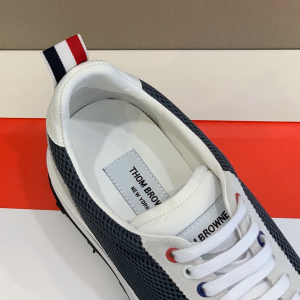 Luxury Mens Shoes Thom Browne Tech Runner Sneaker In Black 38 To 45 A136PP470 AA149316