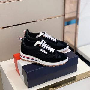 Thom Browne Tech Runner Sneakers In Black 