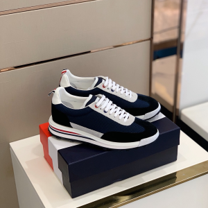 Thom Browne Tech Runner Sneakers In Blue 