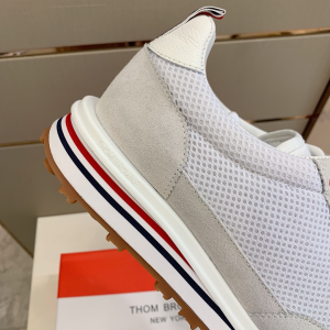 Luxury Mens Shoes Thom Browne Tech Runner Sneaker In White 38 To 45 A136PP470 AA149318