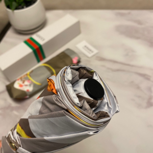 Luxury Womens Umbrella Gucci Printed Umbrella in White A144PP100 AA149456