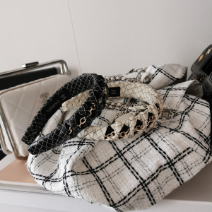 Luxury Womens Headband Chanel Chain Fabric Headband A152PP120 AA149817