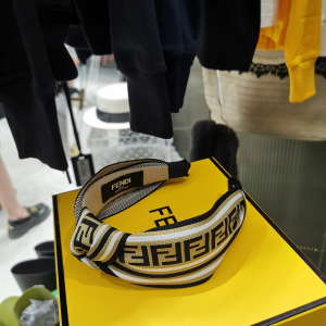 Luxury Womens Headband Fendi Classic FF Logo Headband A152PP120 AA149816
