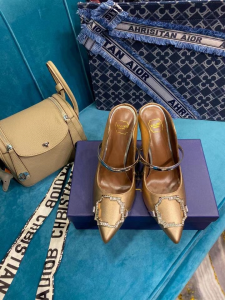 Malone Souliers MAUREEN Mules Gold Satin 