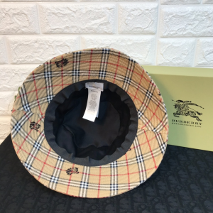 Luxury Womens Hats Burberry Hose Check Bucket Cap Hats A190PP90 AA149934