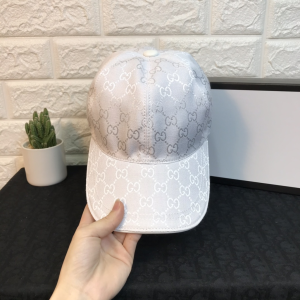 Luxury Womens Hats Gucci GG Canvas Baseball Cap Hats OFF White A190PP100 AA149943