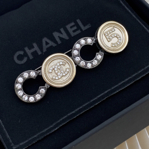 Chanel Crystal Coco Brooch 