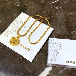 Versace Gold Icon Medusa Pendant Chain Necklace 