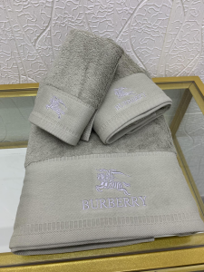 Burberry Logo Embroidery Cotton Burberry Bathroom Bath Towel 3 Sets Grey Burberry Logo Embroidery Cotton Burberry Bathroom Bath Towel 3 Sets Grey
