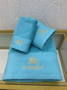 Burberry Logo Embroidery Cotton Burberry Bathroom Bath Towel 3 Sets Sky Blue Burberry Logo Embroidery Cotton Burberry Bathroom Bath Towel 3 Sets Sky Blue