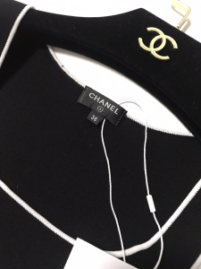 Luxury Womens Clothing Chanel CC Logo Cotton Tank Top Black SML SML A29PP280 AA150193