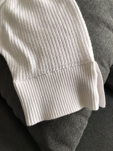 Luxury Womens Clothing Chanel CC Logo Knitwear Tops White SML A29PP480 AA150195