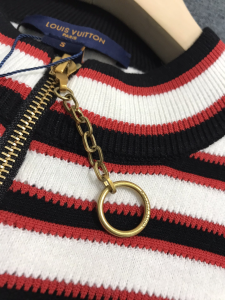 Luxury Womens Clothing Louis Vuitton Cotton T Shirt SML SML A29PP480 AA150189