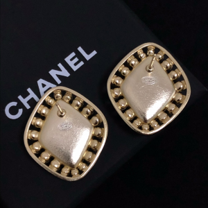 Luxury Womens Jewelry Chanel Crystals CC Logo Earrings A39PP135 AA150204