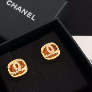 Luxury Womens Jewelry Chanel Crystals Gold CC Logo Earrings A39PP135 AA150205