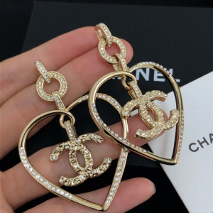 Luxury Womens Jewelry Chanel Gold CC Logo and Hearts Earrings A39PP185 AA150200