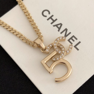 Luxury Womens Jewelry Chanel Gold CC Logo and NO5 Chain Necklace A39PP135 AA150208