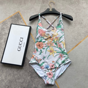 Luxury Womens Clothing Gucci White Floral Swimsuit SML A144PP120 AA150500