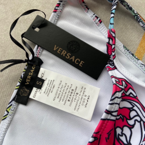 Luxury Womens Clothing Versace Baroque Print Triangle Bikini SML A144PP120 AA150490