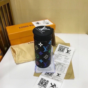 Louis Vuitton Temperature Display Vacuum Insulated Water Bottle Louis Vuitton Temperature Display Vacuum Insulated Water Bottle