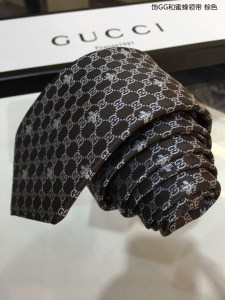 Luxury Mens Ties Gucci GG Bees Silk Tie in Brown A151PP130 AA150563