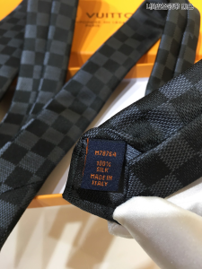 Luxury Mens Ties Louis Vuitton Damier Classique Black Ties A151PP130 AA150576