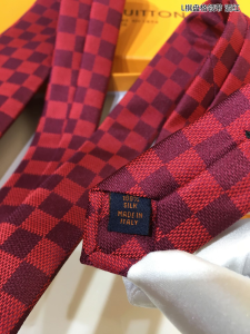 Luxury Mens Ties Louis Vuitton Damier Classique Burgundy Ties A151PP130 AA150577