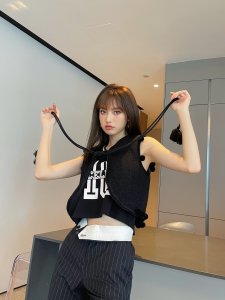 Luxury Womens Clothong Celine Folk Vest in Braided Wool Tweed SML A154PP780 AA150725