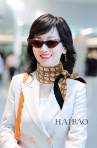 Luxury Womens Scarf Celine Triomphe Black Silk Scarf 90x90CM A151PP210 AA150567