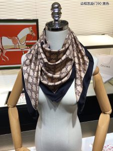 Luxury Womens Scarf Celine Triomphe Black Silk Scarf 90x90CM A151PP210 AA150567