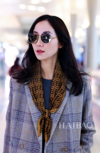 Luxury Womens Scarf Fendi FF Multicolor Brown Silk Scarf 90x90CM A151PP210 AA150574